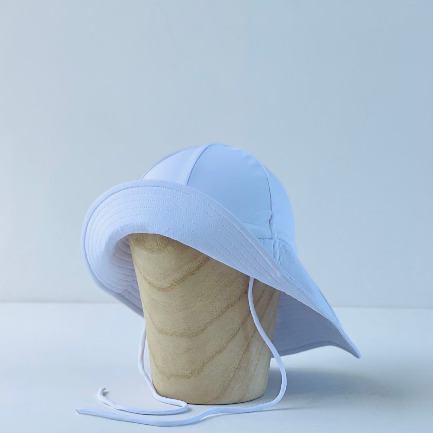 floppy hat | swim | white
