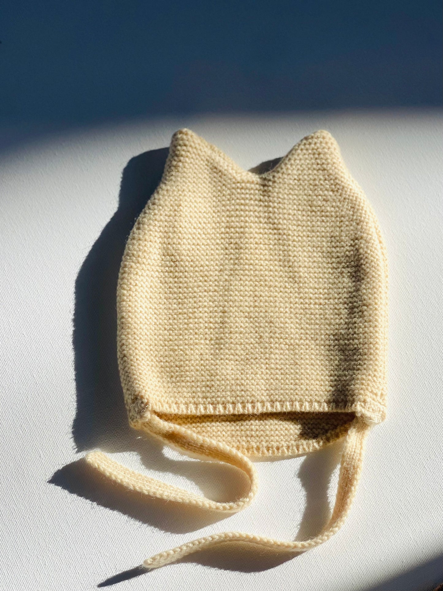 crochet bonnet | cream