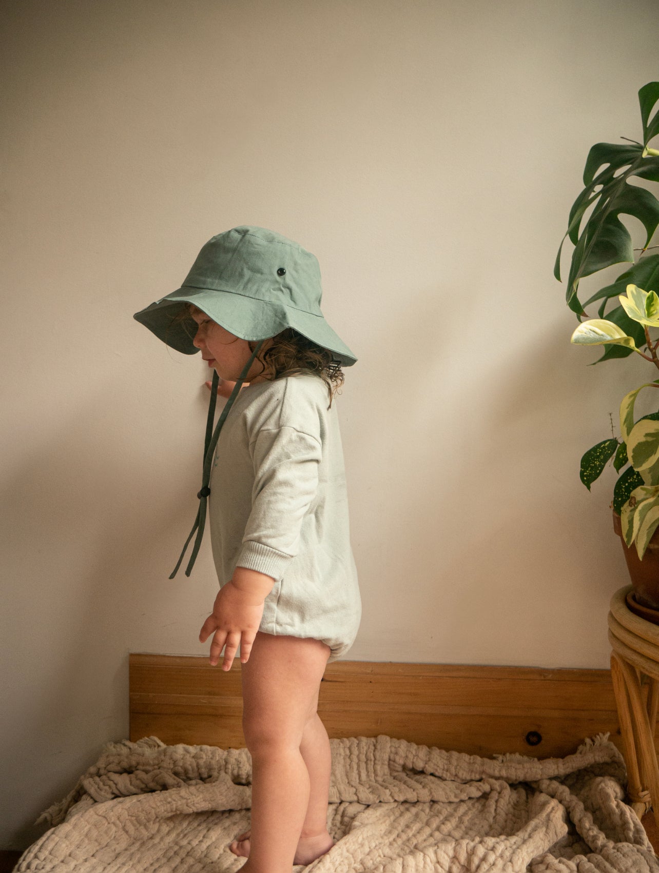 fini. relaxed bucket hat | blue-fini. the label