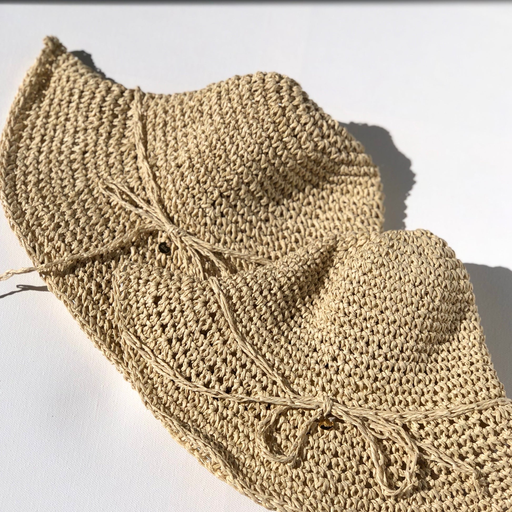 fini. straw hat | light-fini. the label