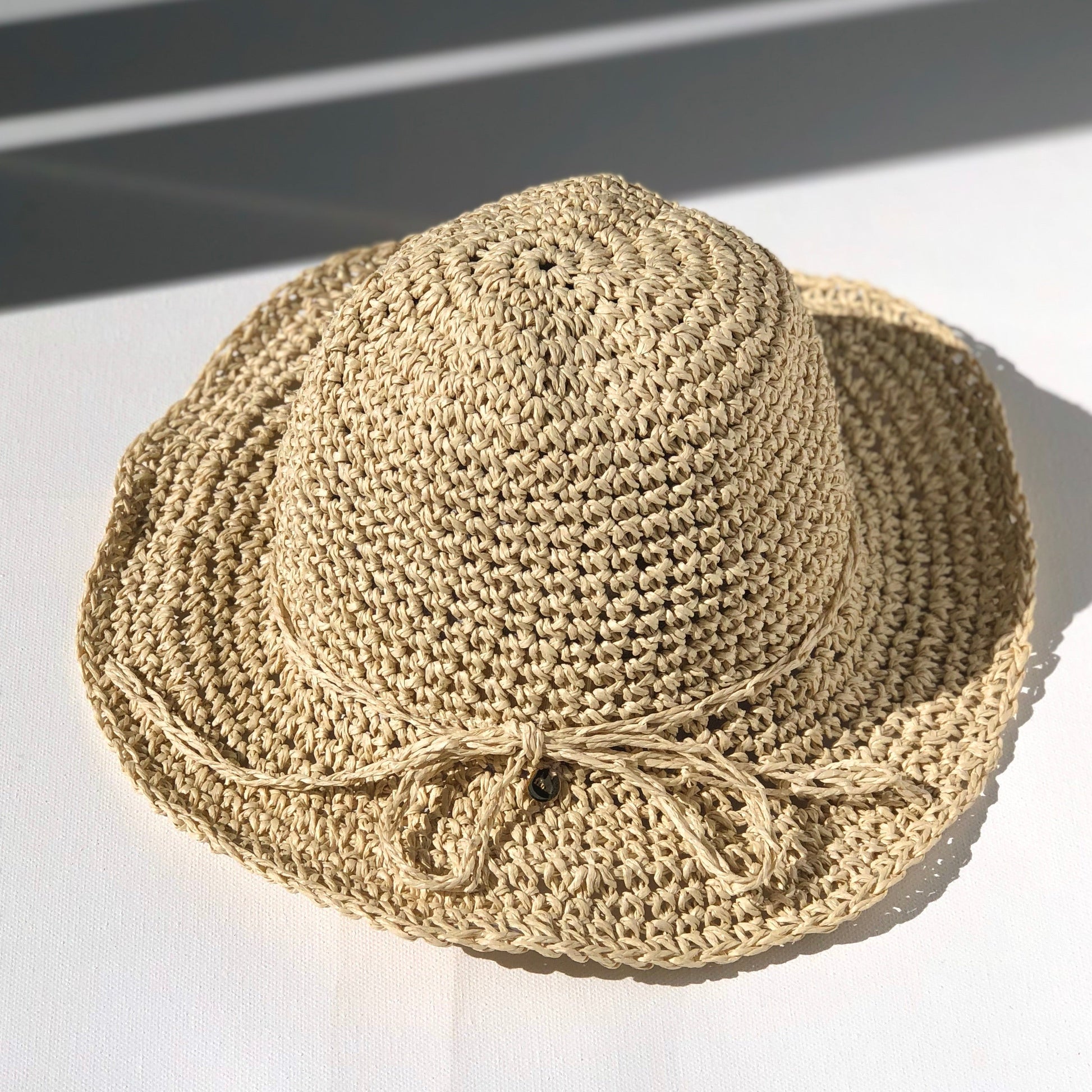 fini. straw hat | light-fini. the label